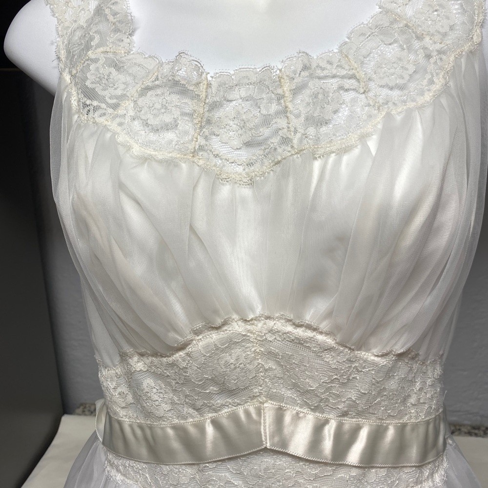 1950s Vanity Fair Wedding Peignoir Robe Set Sheer White Lace Negligee Size 32